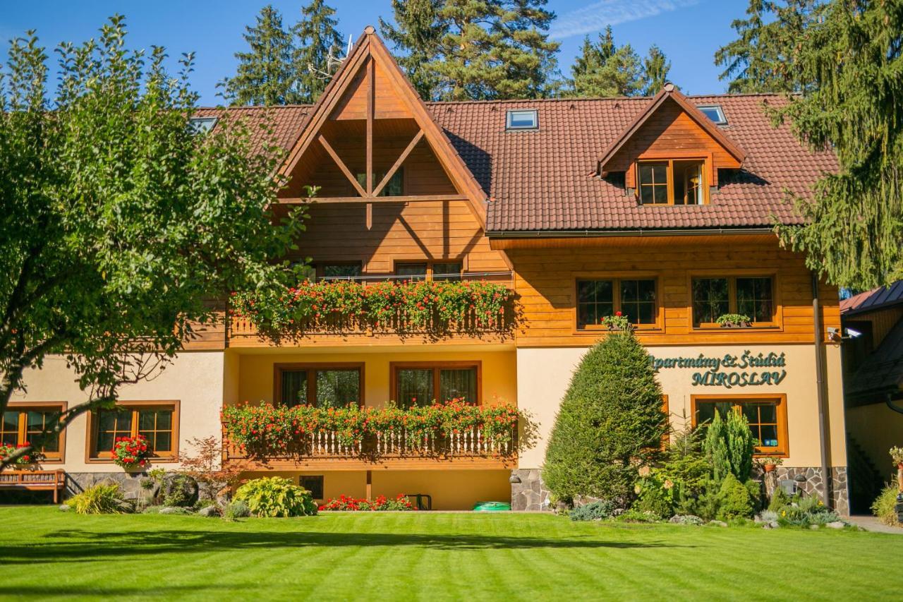 Apartmany A Studia Miroslav Demänovská Dolina Exterior foto